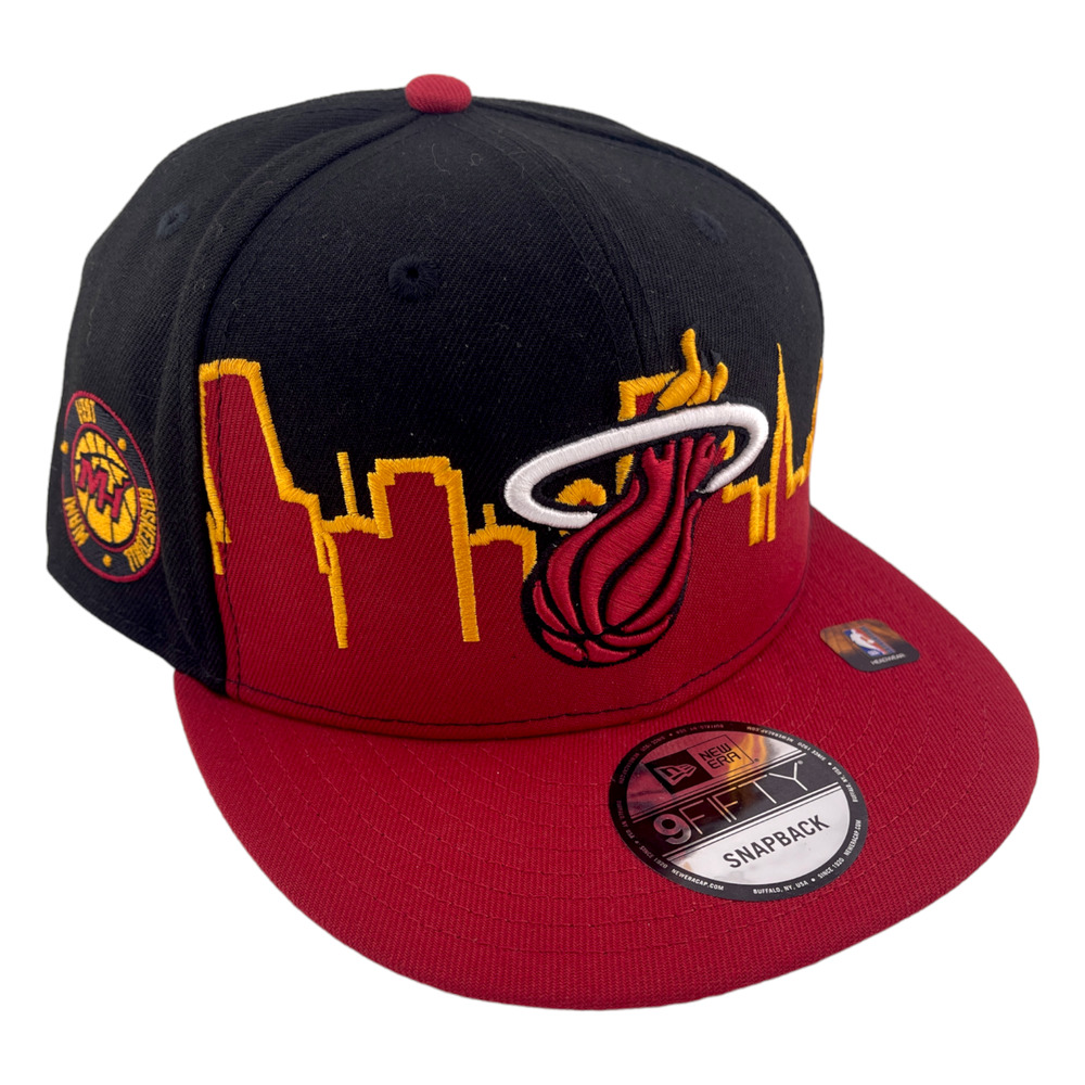 New‎ Era Miami Heat Tip Off 2022 Cityscape Black/Red NBA 9FIFTY Snapback Hat